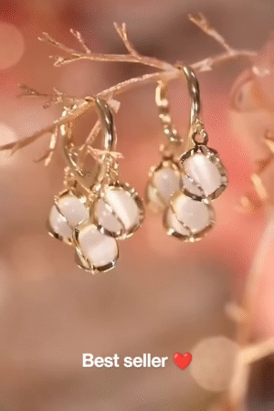 Delicate Petal Drop Earrings - Elegant Women's Floral-Inspired Jewelry
