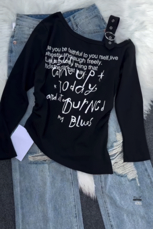 White Graphic Long-Sleeve Top & Washed Blue Denim Jeans Set