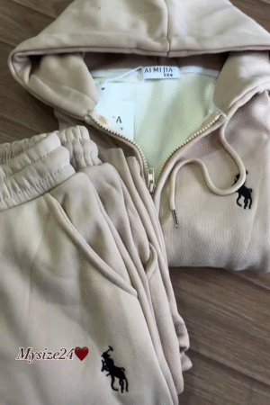 Zip-Up Hoodie & Jogger Co-ord Set 🔥 Available in Red, Beige & Brown