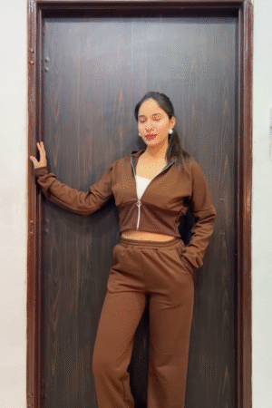 Cotton Zip-Knit Co-ord Set – Effortless Sporty Style, Day-Long Comfort 🧵✨