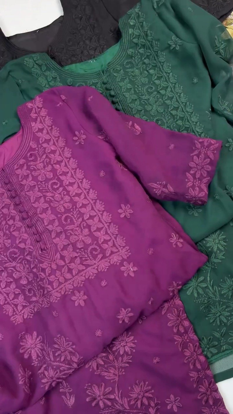 Chikankari Floral Embroidered Kurta Set β Available in Emerald Green, Scarlet Red & Midnight Black